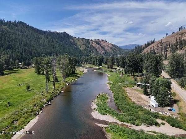 2.25 Acres of Land for Sale in Calder, Idaho