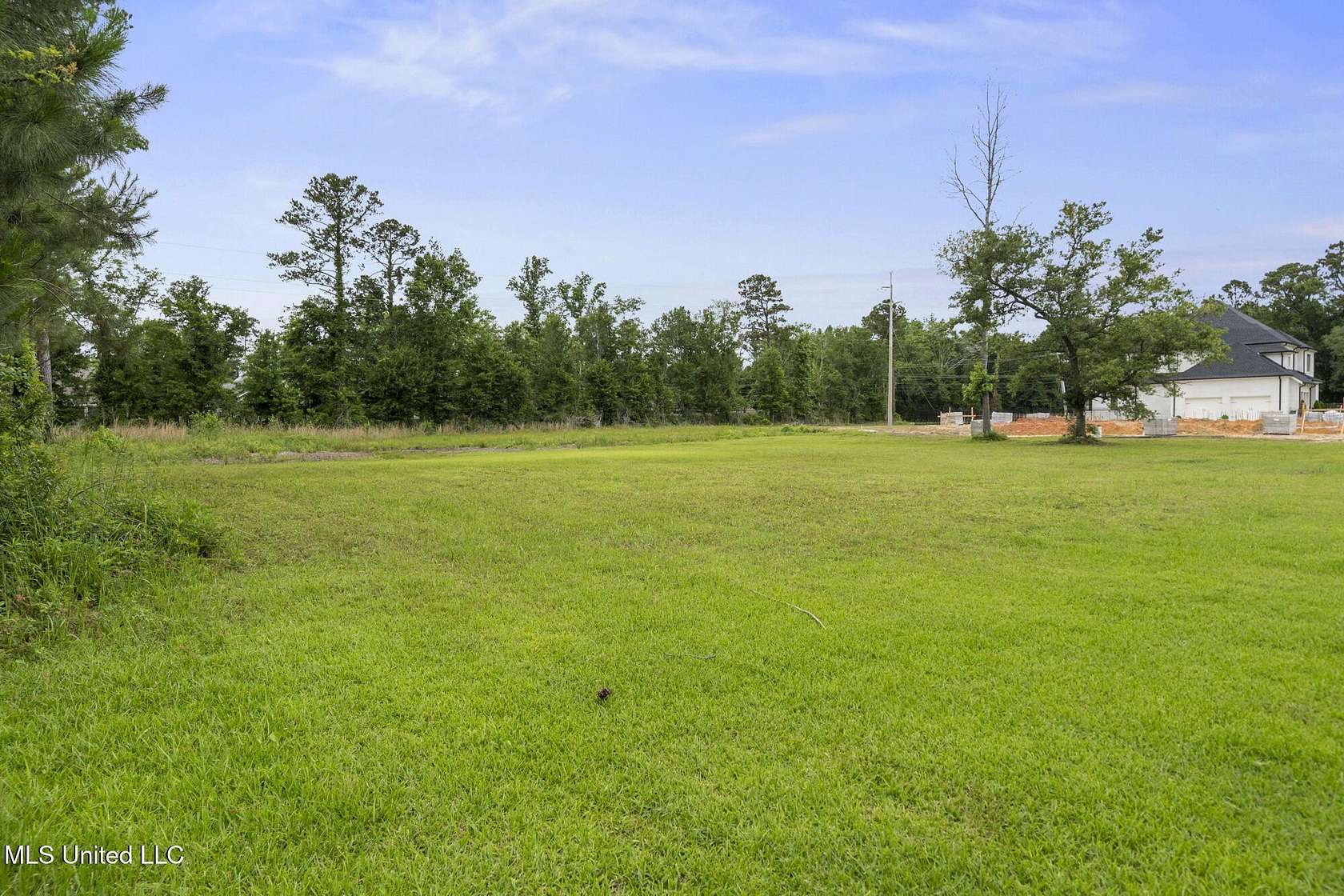 0.51 Acres of Residential Land for Sale in Biloxi, Mississippi