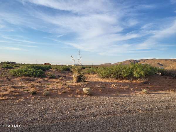 5 Acres of Residential Land for Sale in El Paso, Texas