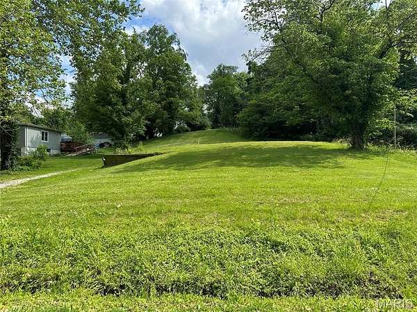 0.63 Acres of Residential Land for Sale in Belleville, Illinois