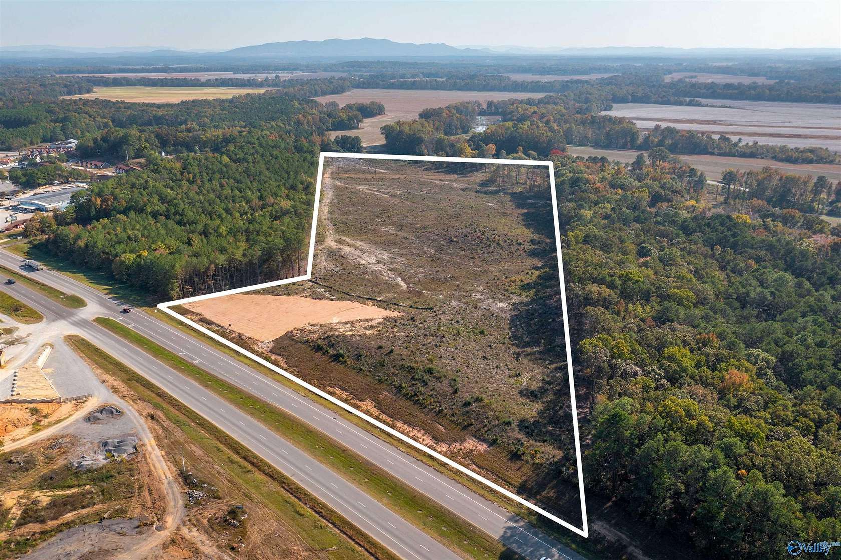 30 Acres of Land for Sale in Centre, Alabama