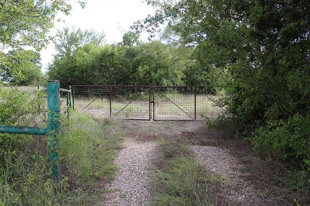 23.8 Acres of Recreational Land for Sale in Graham, Texas