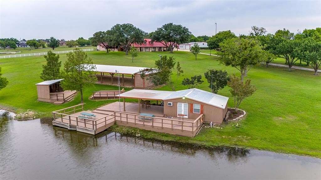 9 Acres of Mixed-Use Land for Sale in Forney, Texas