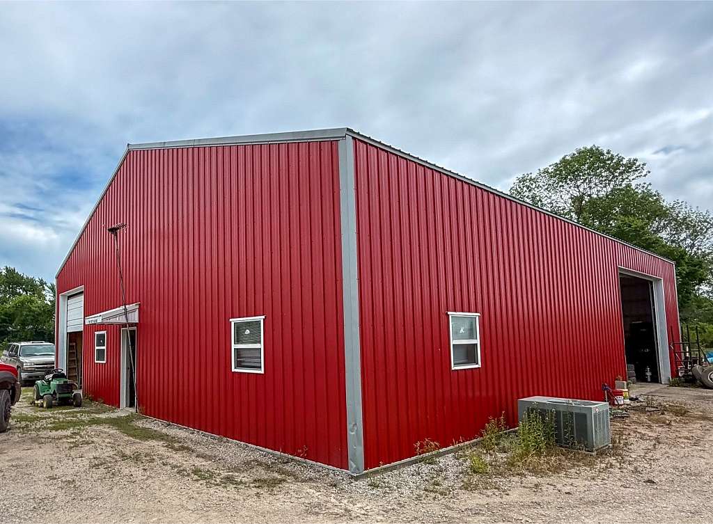 2.76 Acres of Improved Commercial Land for Sale in Lamar, Missouri