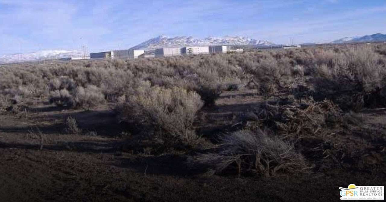 0.51 Acres of Land for Sale in Milford, California