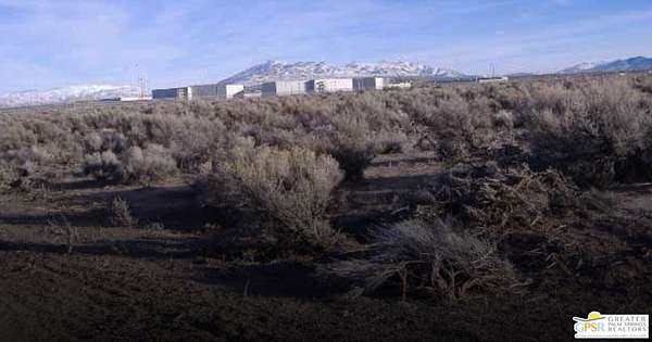 0.51 Acres of Land for Sale in Milford, California