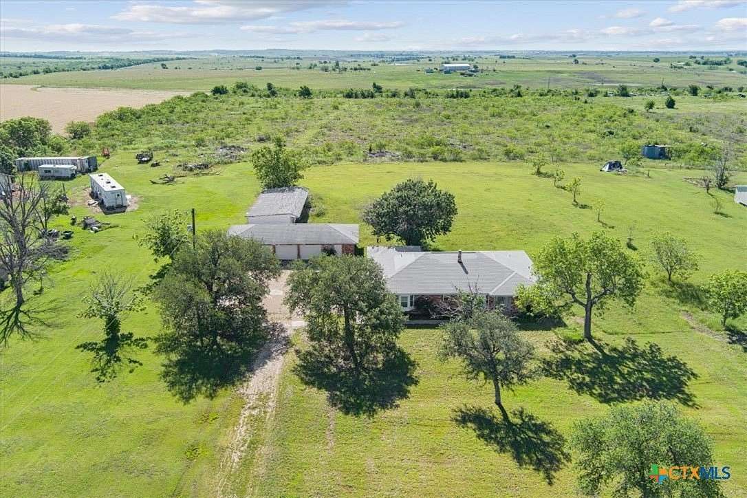 2 Acres of Residential Land with Home for Sale in Rogers, Texas