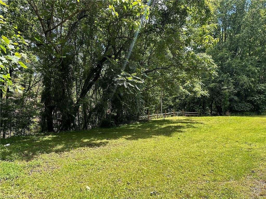 1.24 Acres of Residential Land for Sale in Wilkesboro, North Carolina