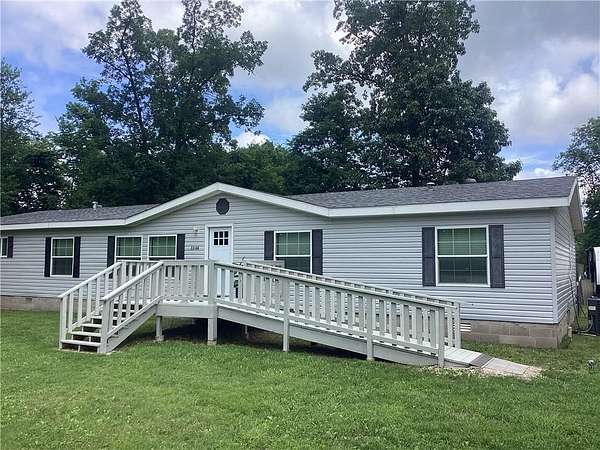 3.49 Acres of Residential Land with Home for Sale in Garfield, Arkansas