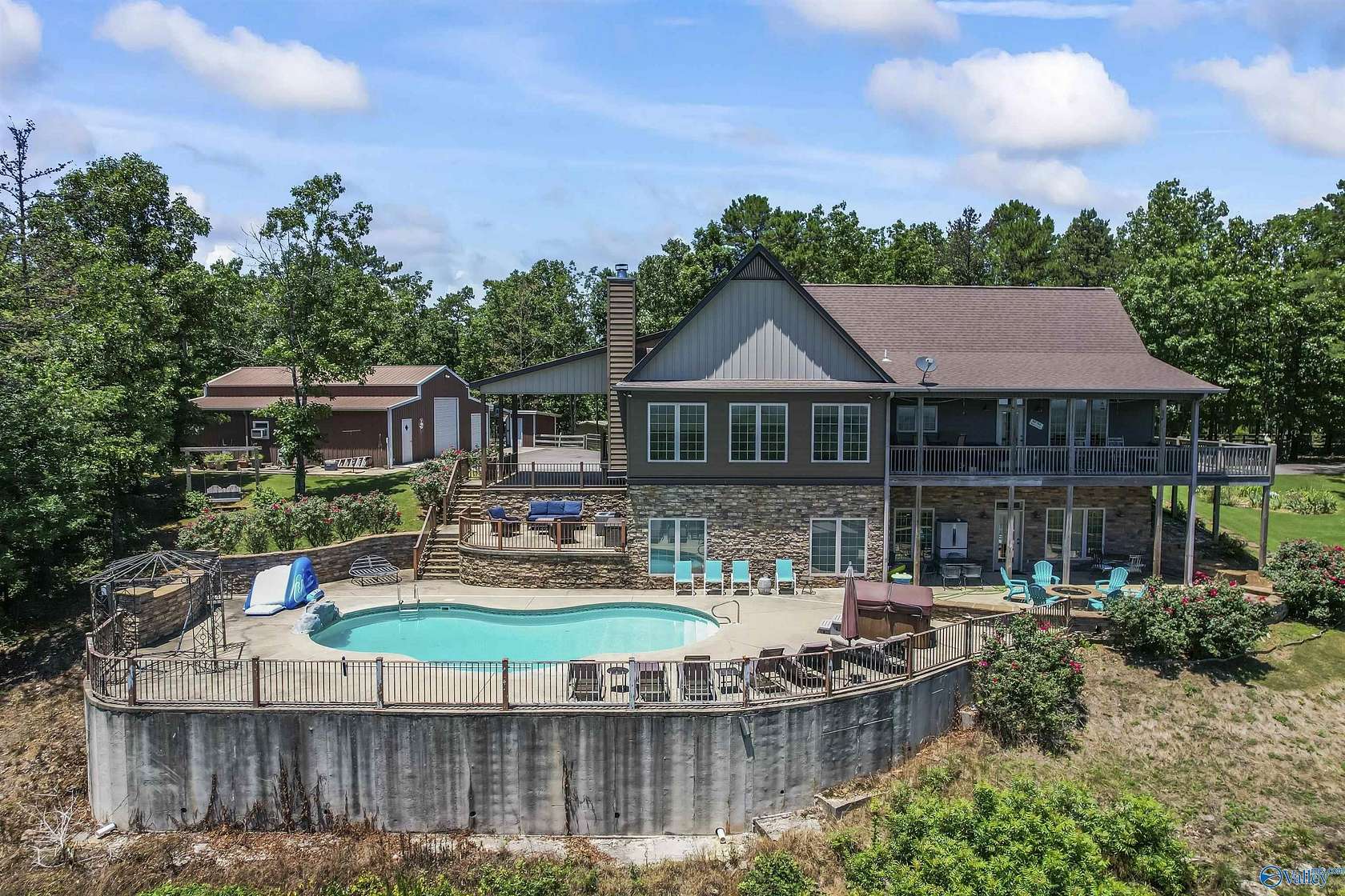 20 Acres of Recreational Land with Home for Sale in Springville, Alabama