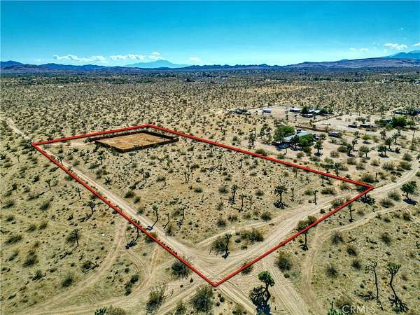 5 Acres of Residential Land for Sale in Yucca Valley, California