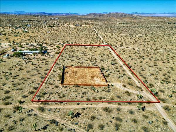 5 Acres of Residential Land for Sale in Yucca Valley, California