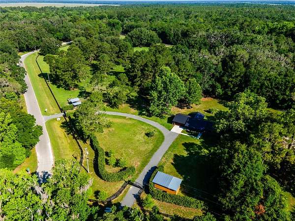 6 Acres of Land with Home for Sale in Micanopy, Florida