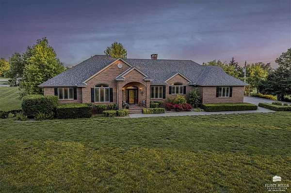 2.2 Acres of Residential Land with Home for Sale in Council Grove, Kansas