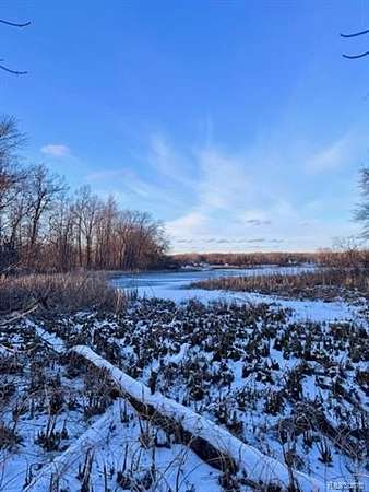 2.69 Acres of Residential Land for Sale in Highland Township, Michigan