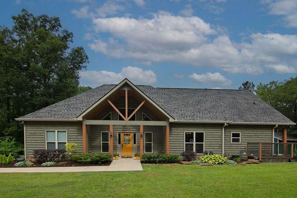 6.88 Acres of Residential Land with Home for Sale in Hamilton, Georgia