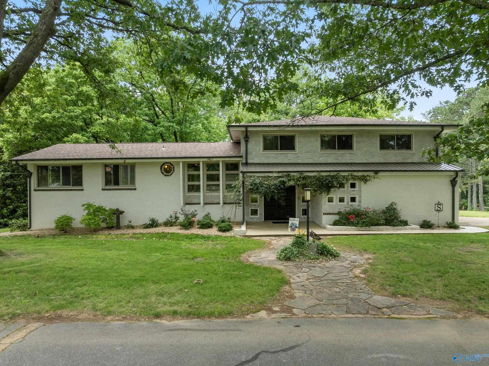 3.5 Acres of Residential Land with Home for Sale in Somerville, Alabama