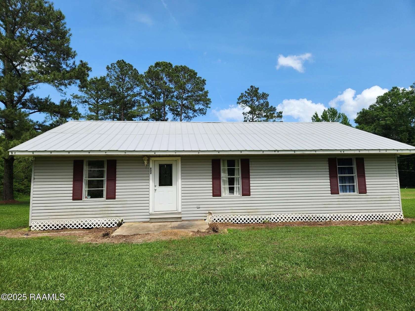 1.55 Acres of Residential Land with Home for Sale in Center Point, Louisiana