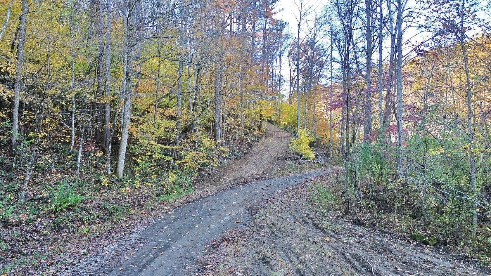 150 Acres of Recreational Land for Sale in Van Lear, Kentucky