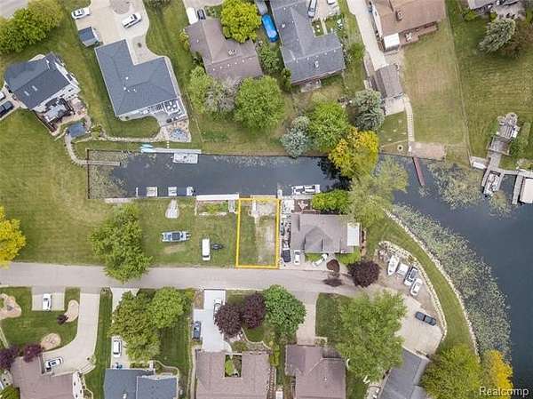 0.03 Acres of Residential Land for Sale in Fenton, Michigan