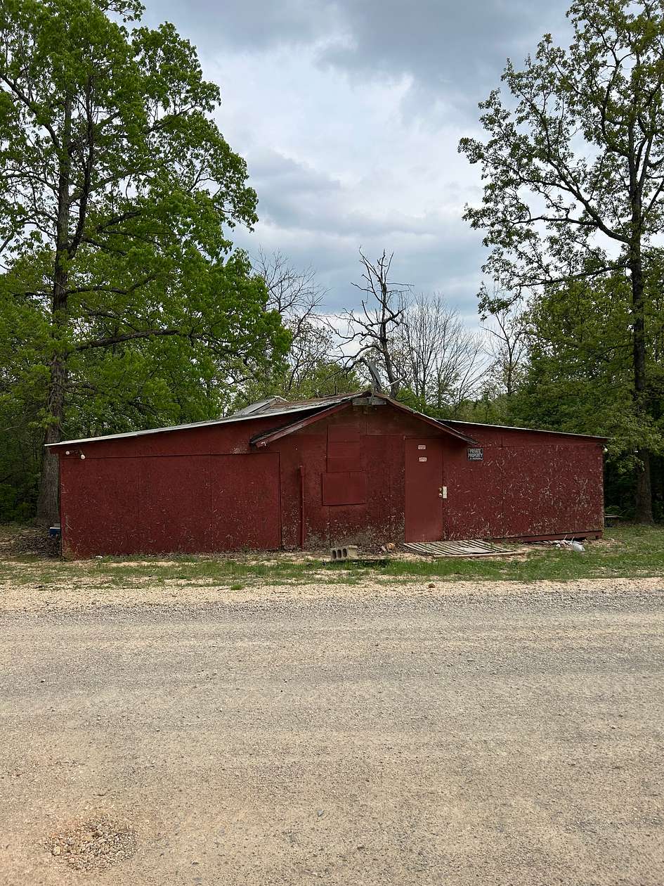 4 Acres of Residential Land for Sale in Hardy, Arkansas