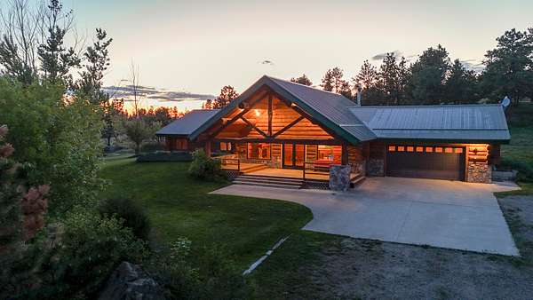 1,261 Acres of Land with Home for Sale in Custer, Montana