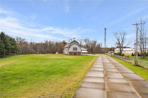 2.87 Acres of Mixed-Use Land for Sale in Elyria, Ohio