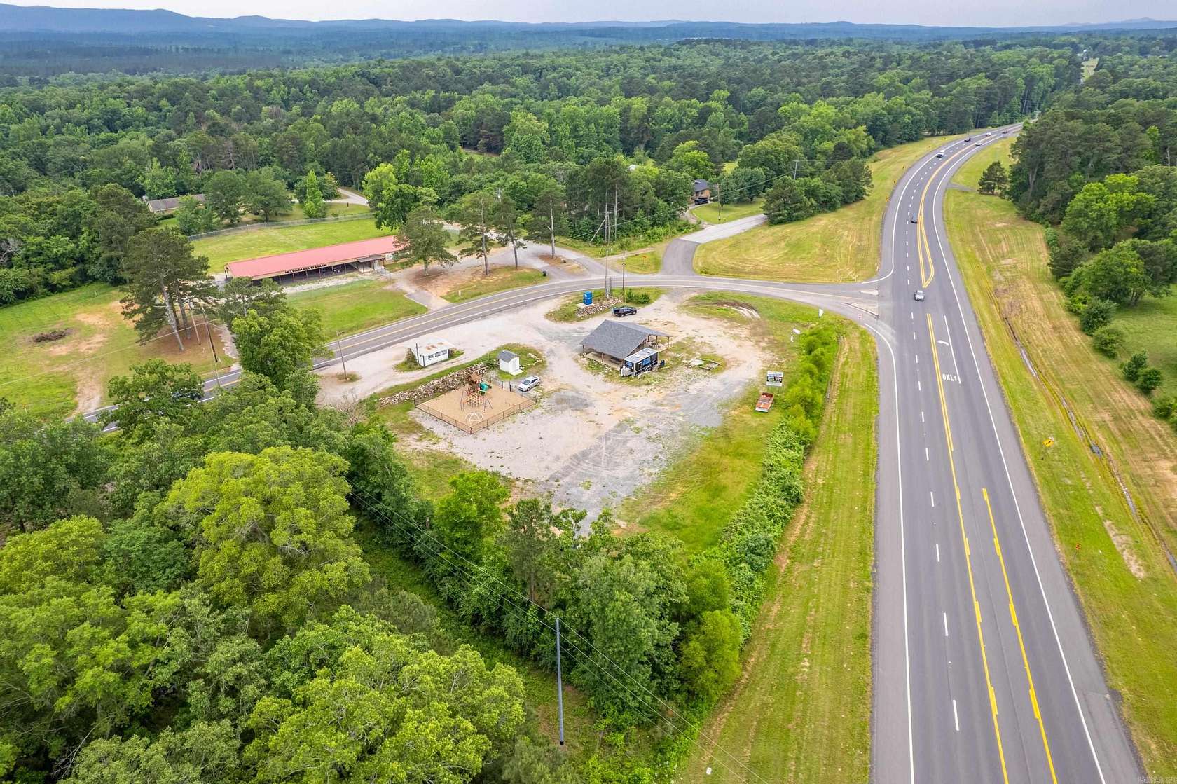 1.44 Acres of Improved Commercial Land for Sale in Pearcy, Arkansas