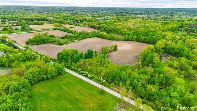 9.9 Acres of Residential Land for Sale in Lapeer, Michigan