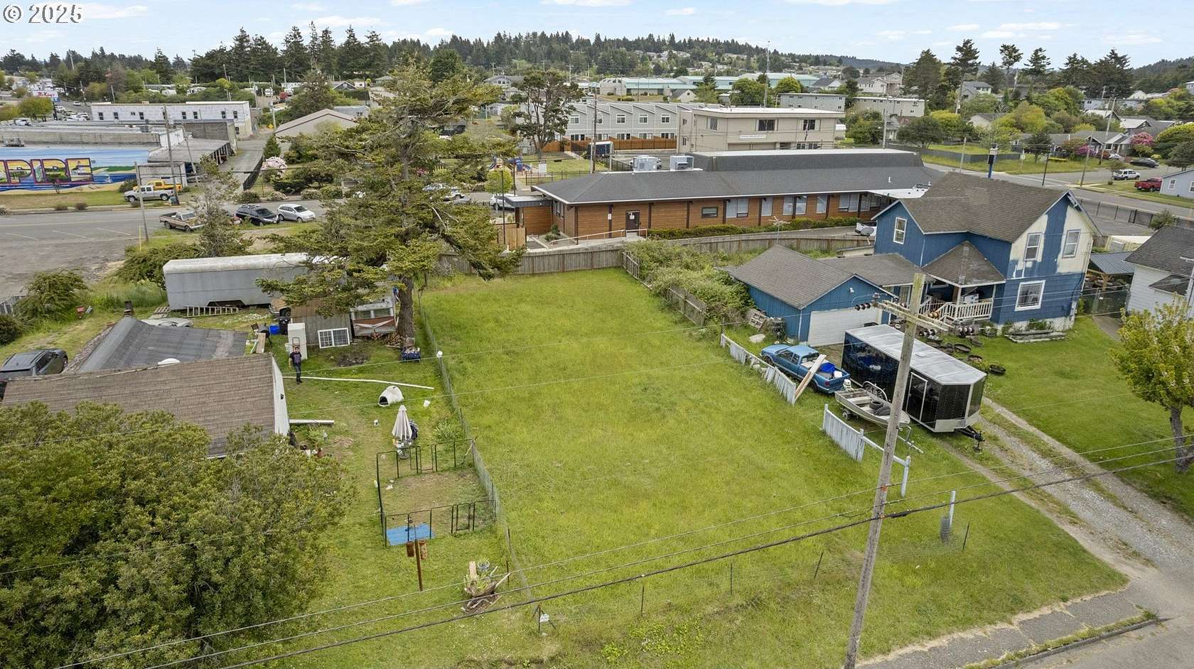 0.11 Acres of Commercial Land for Sale in Coos Bay, Oregon