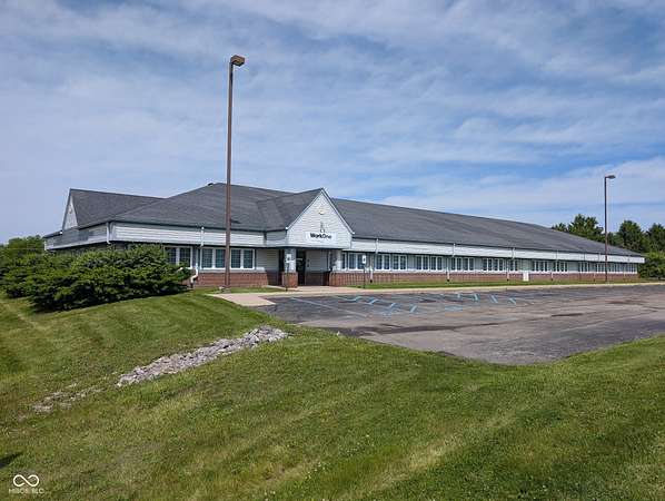 2.25 Acres of Improved Commercial Land for Sale in Anderson, Indiana