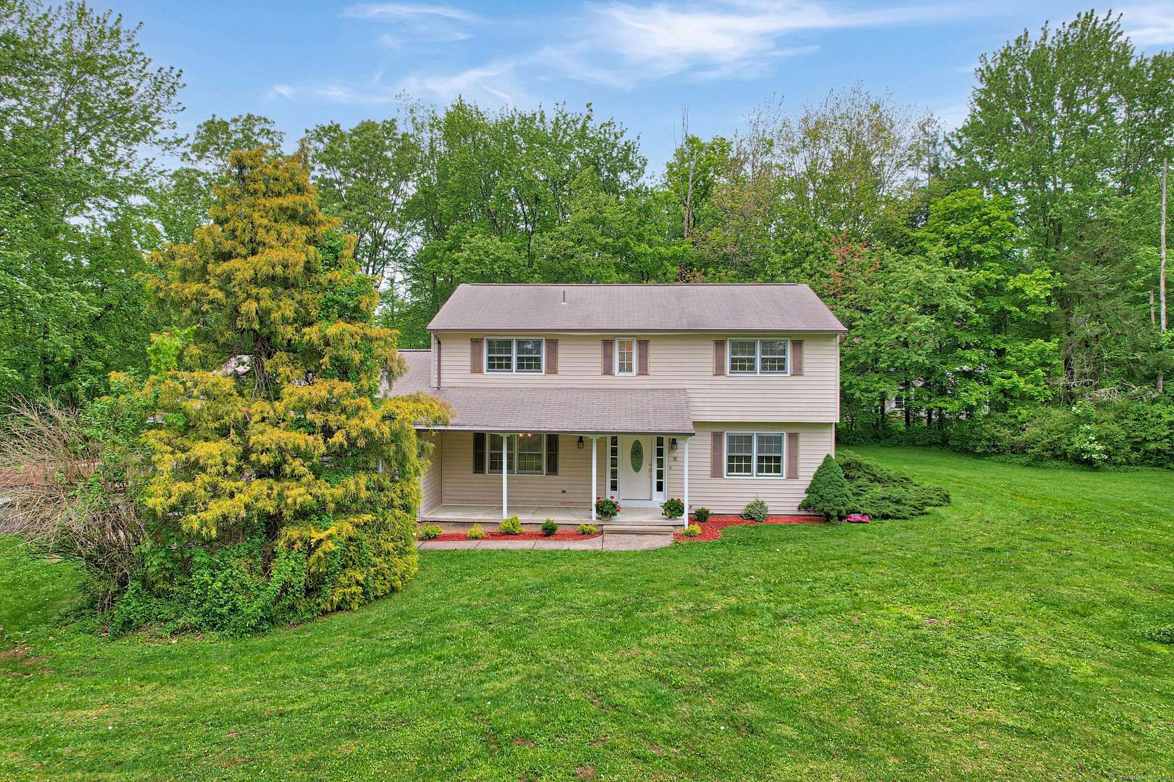 1.57 Acres of Residential Land with Home for Sale in Southbury, Connecticut