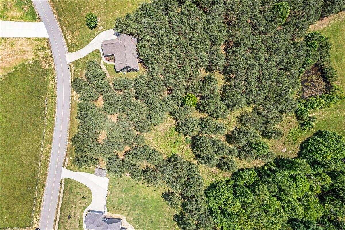 1.8 Acres of Residential Land for Sale in Jasper, Tennessee