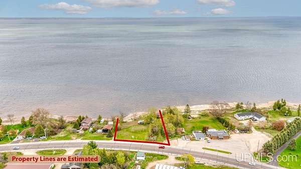 0.89 Acres of Residential Land for Sale in Escanaba, Michigan