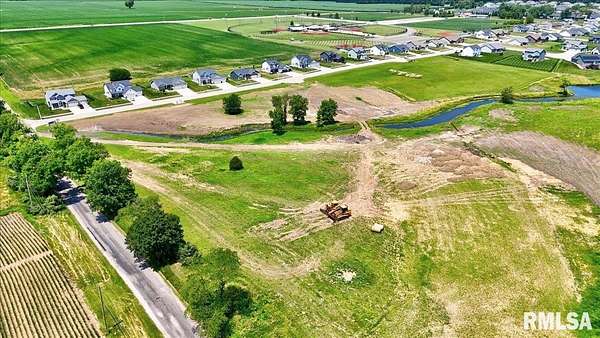 7.34 Acres of Residential Land for Sale in Chatham, Illinois