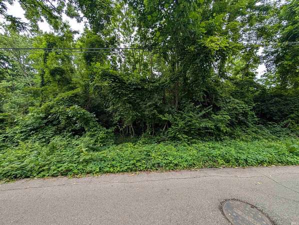 0.24 Acres of Residential Land for Sale in Bloomington, Indiana