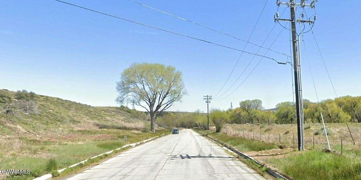 0.2 Acres of Residential Land for Sale in Elizabeth Lake, California