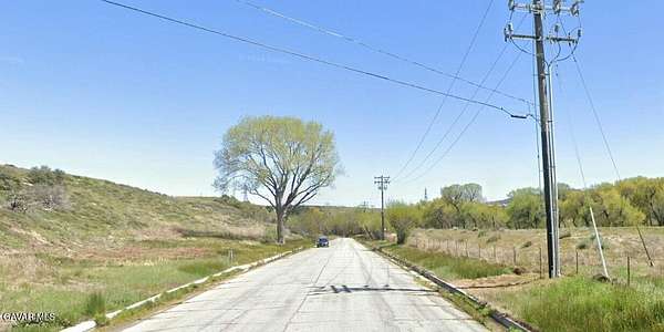 0.2 Acres of Residential Land for Sale in Elizabeth Lake, California