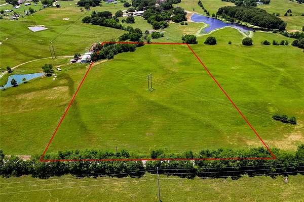 11 Acres of Land for Sale in Mabank, Texas