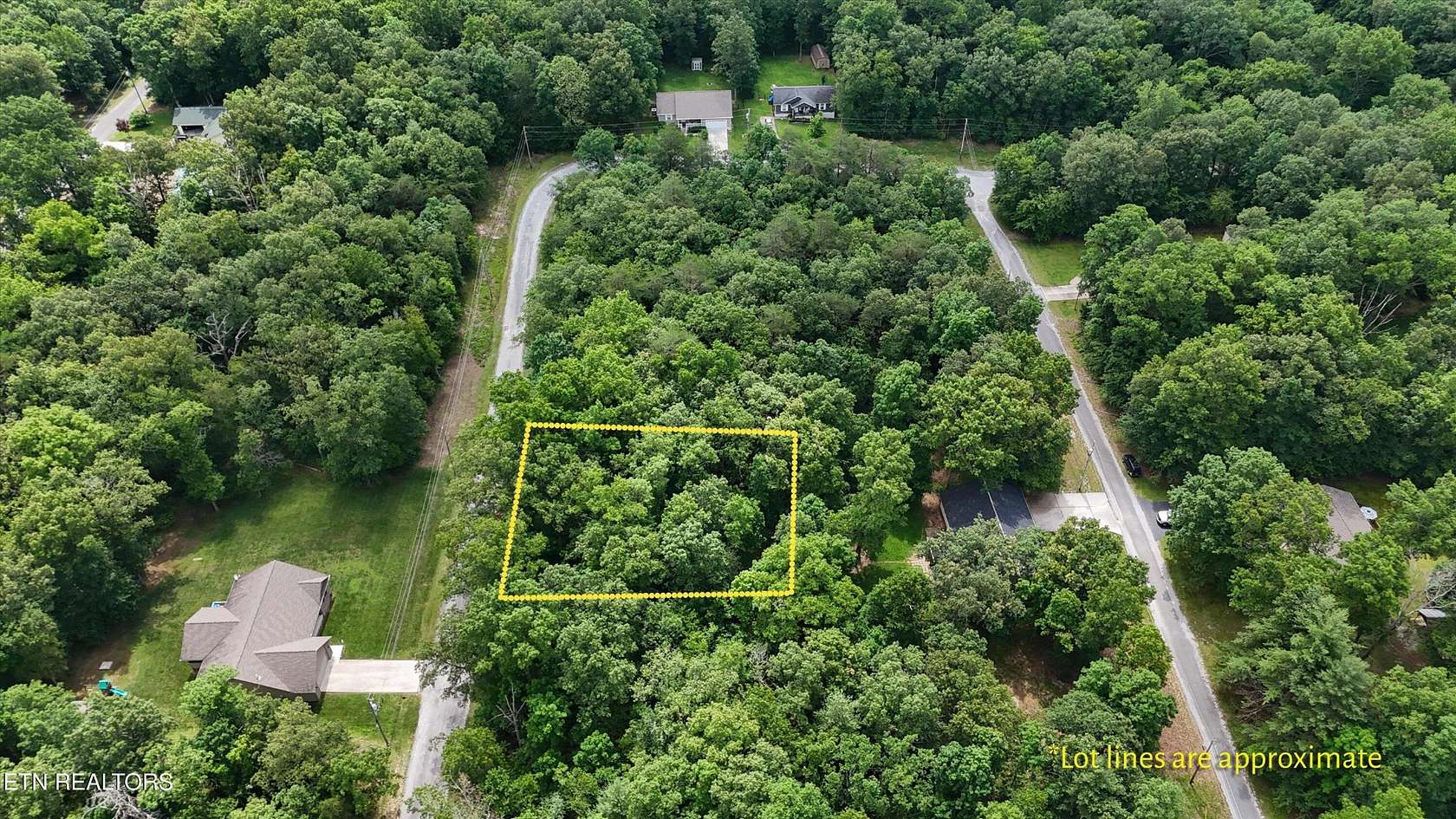 0.26 Acres of Residential Land for Sale in Crossville, Tennessee