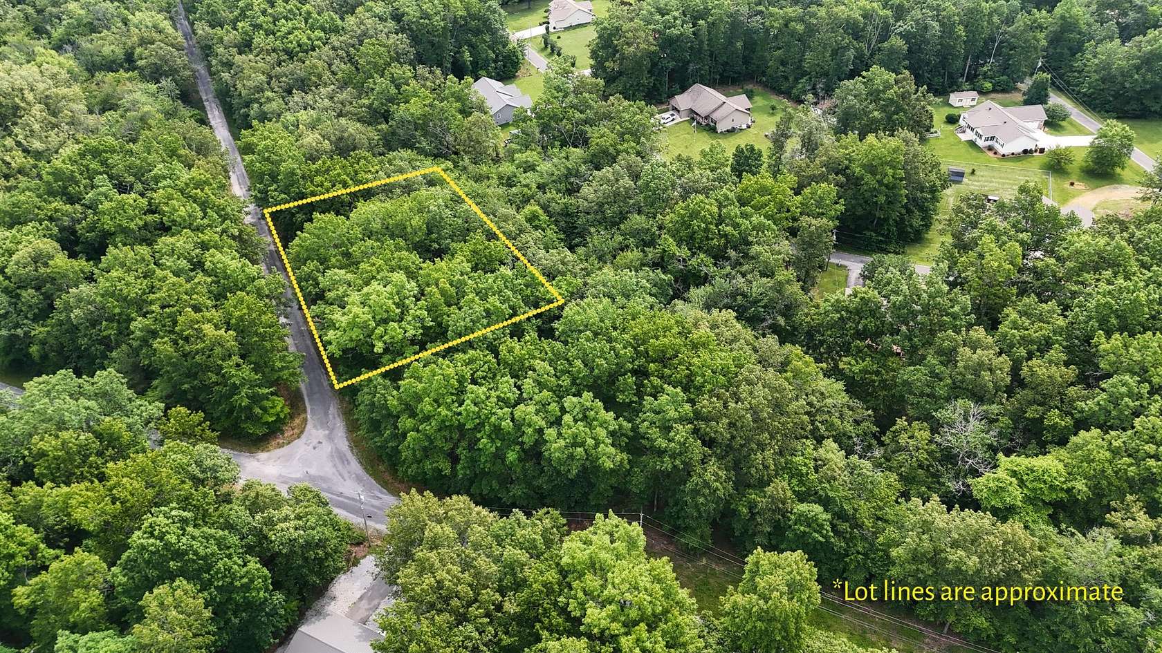0.51 Acres of Residential Land for Sale in Crossville, Tennessee