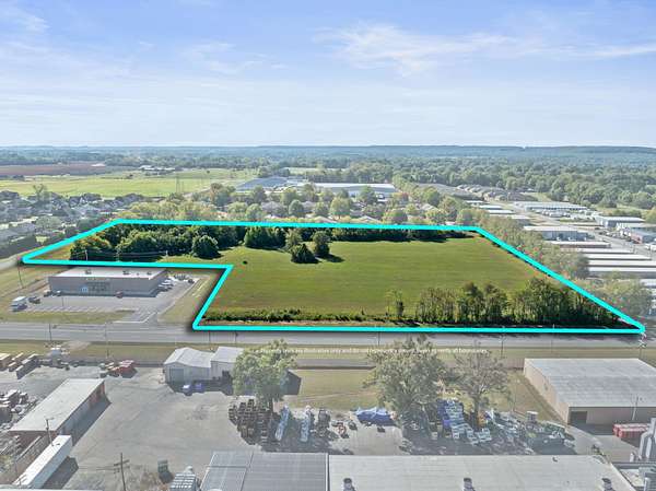 9.75 Acres of Mixed-Use Land for Sale in Tuscumbia, Alabama