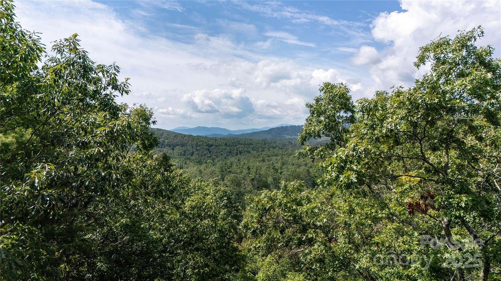 1.12 Acres of Residential Land for Sale in Spruce Pine, North Carolina