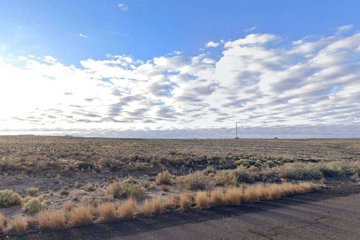 1 Acre of Land for Sale in Adamana, Arizona