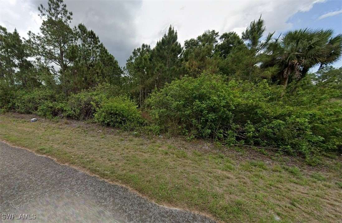 0.5 Acres of Residential Land for Sale in Lehigh Acres, Florida
