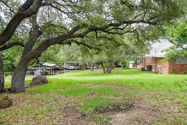 0.37 Acres of Residential Land for Sale in Kingsland, Texas