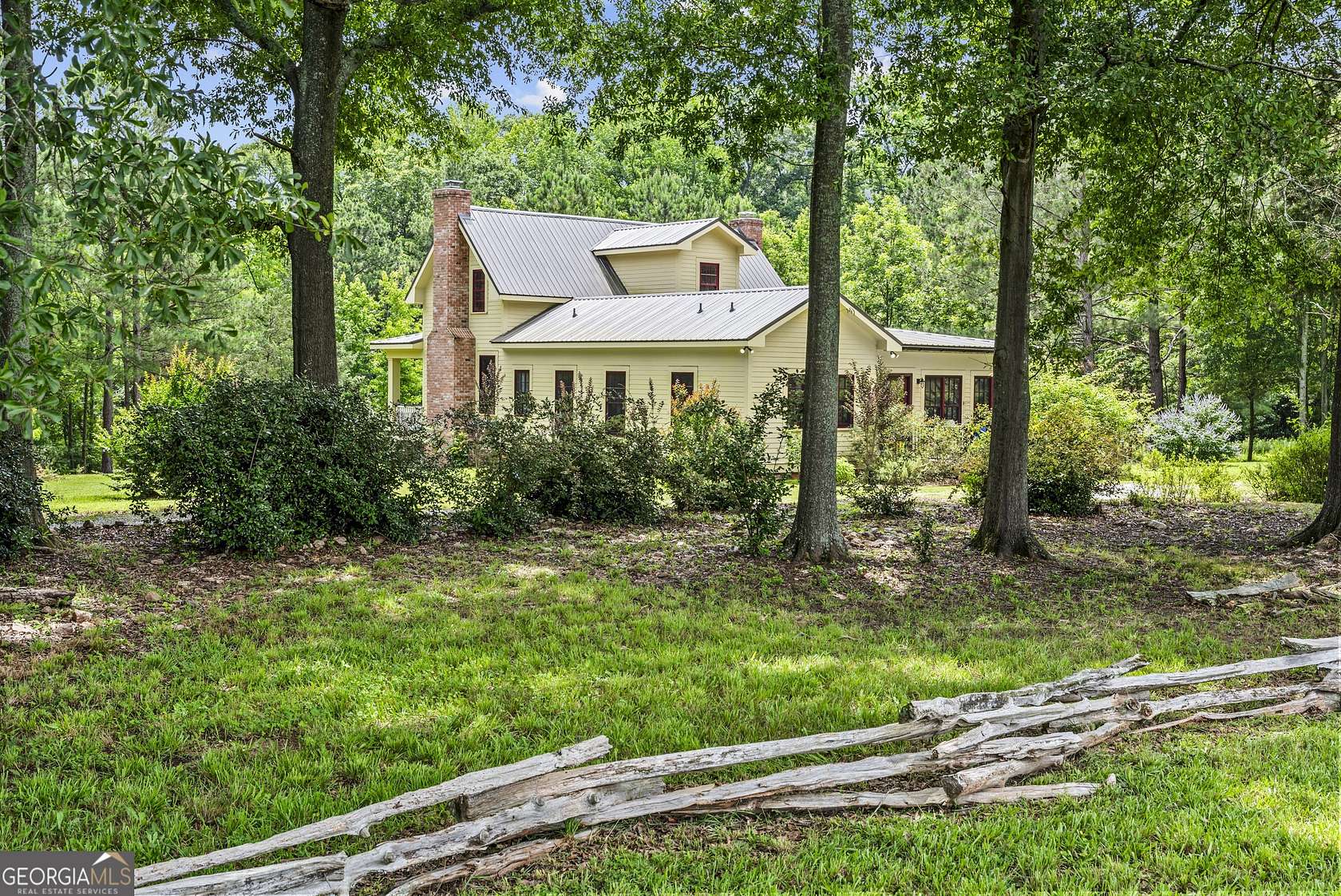 6.8 Acres of Residential Land with Home for Sale in Madison, Georgia