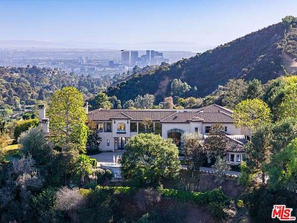 4 Acres of Residential Land with Home for Lease in Beverly Hills, California