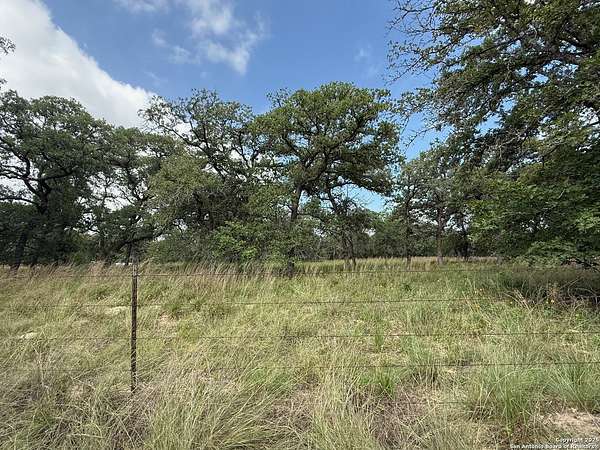 4 Acres of Residential Land for Sale in Stockdale, Texas