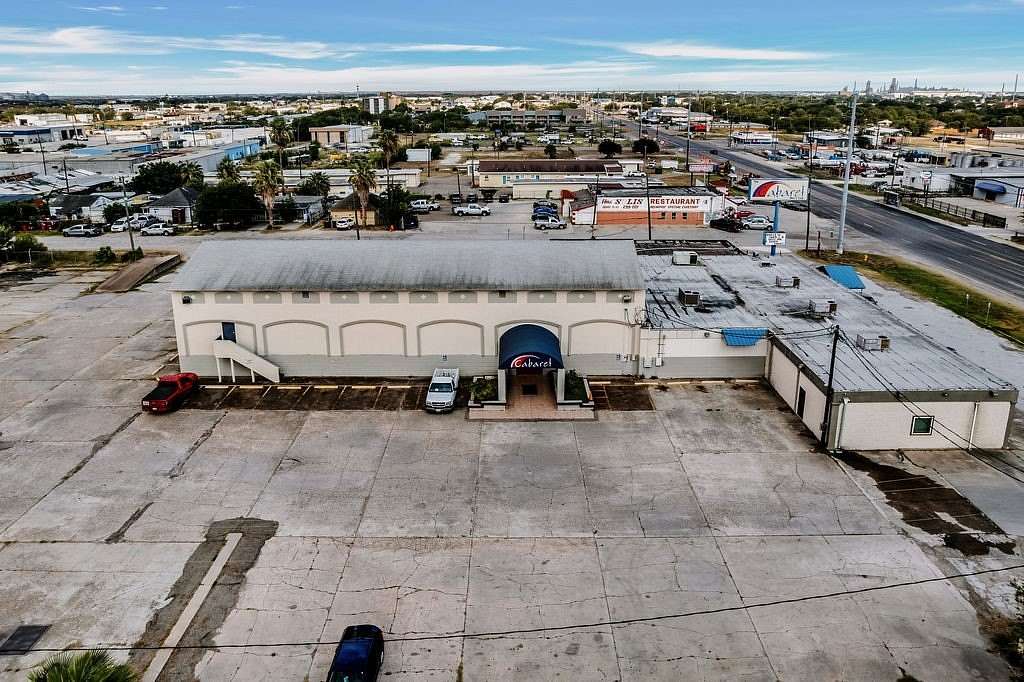 3.5 Acres of Improved Mixed-Use Land for Sale in Corpus Christi, Texas